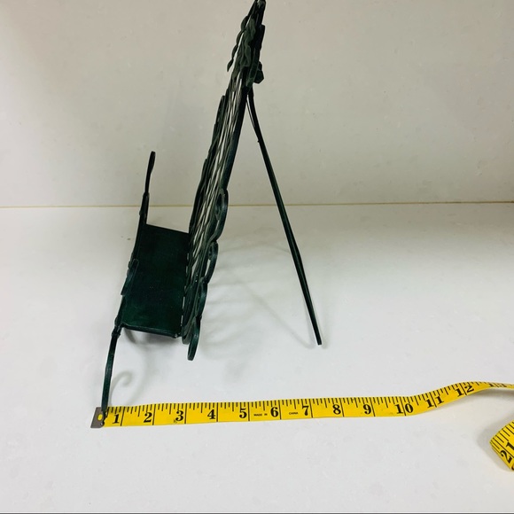 NWOT Cookbook/IPAD Stand Cast Iron Green - Picture 5 of 8